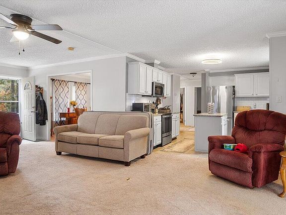 5th image of 167 Spring Branch Dr