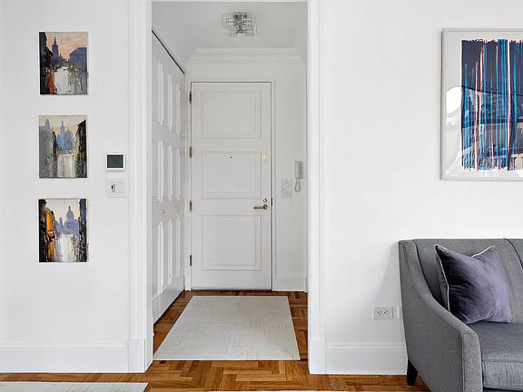 3rd image of 250 E 54th St APT 5D