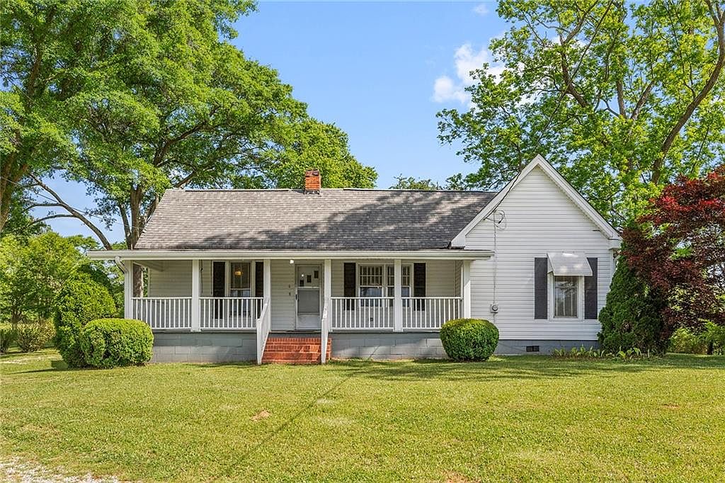 11805 Hutcheson Ferry Rd, Chattahoochee Hills, GA 30268 Zillow