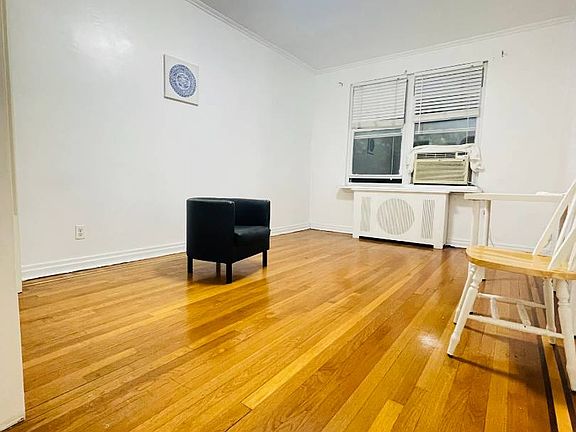 4th image of 33-14 143rd St