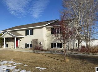 3420 Riverside Dr, Riverton, WY 82501