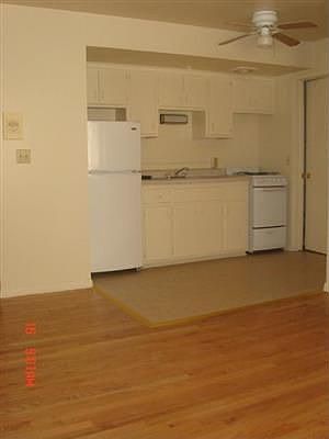 2nd image of 3110 W Wells St APT 9