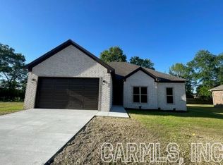 3 Wells Rd, Greenbrier, AR 72058