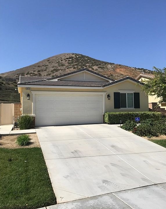 1st image of 35121 Fennel Ln