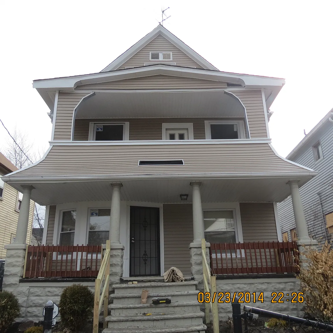 2923 E 115th St photo 1