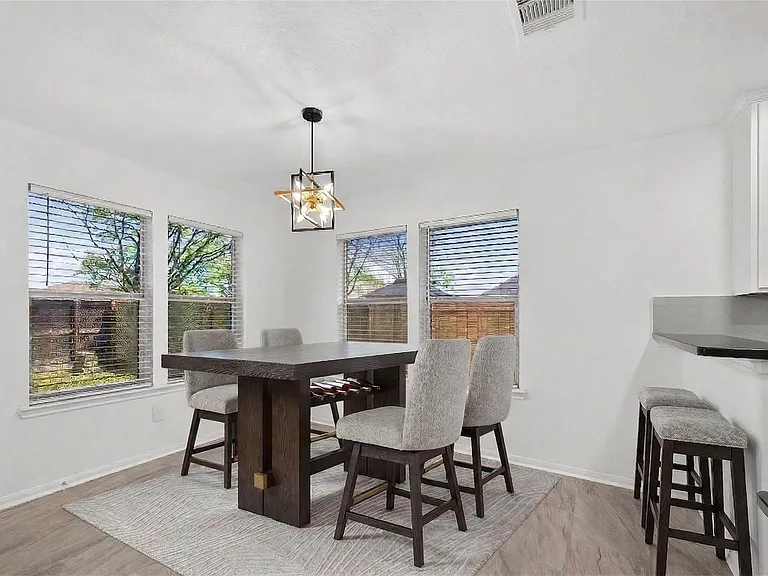 15807 Sonoma Park Dr — Photo 18