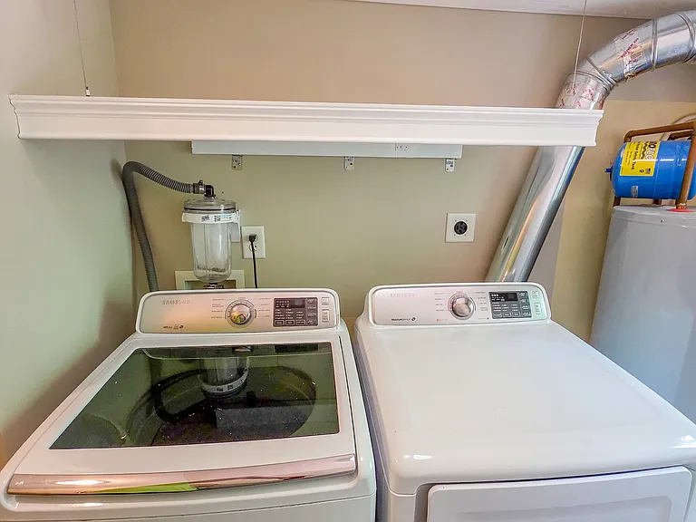 8401 Kennedy Dr — Photo 13