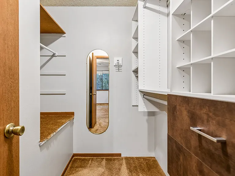 13316 Zenith Ln — Photo 20
