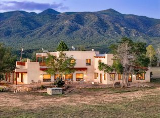244 State Road 230, Arroyo Seco, NM 87514