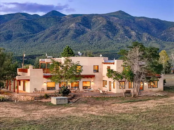 244 State Road 230, Arroyo Seco, NM 87514