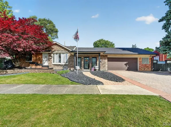 16244 Philomene Blvd, Allen Park, MI 48101