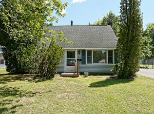 16 Luella Rd, Latham, NY 12110