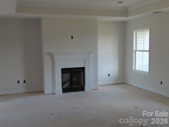 4th image of 118 Mason Tanner Ct