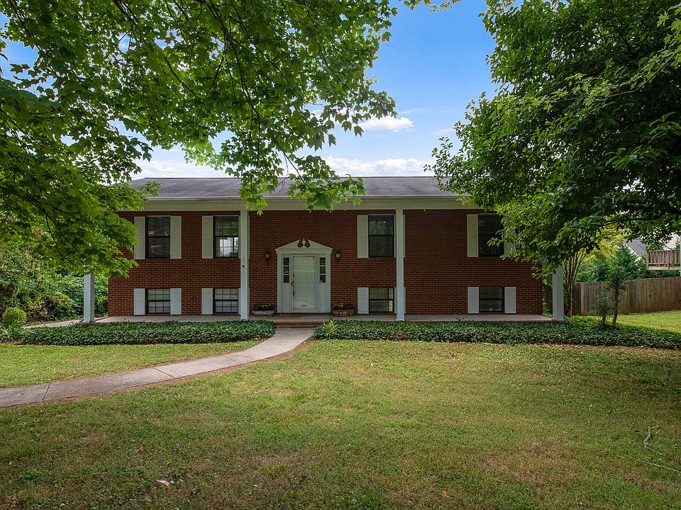 1st image of 1722 Scenic Dr