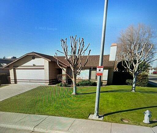 2nd image of 3600 Fiesta Avenue