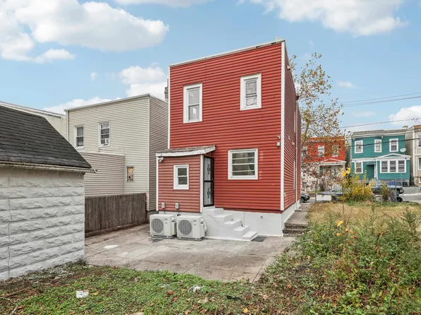 299 Claremont Avenue image 32 of 44