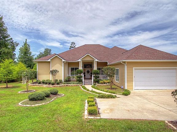 2nd image of 9049 Stone Oak Dr