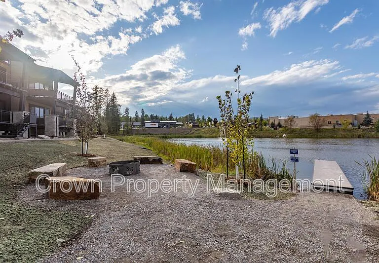 317 Akers Ln #G — Photo 62