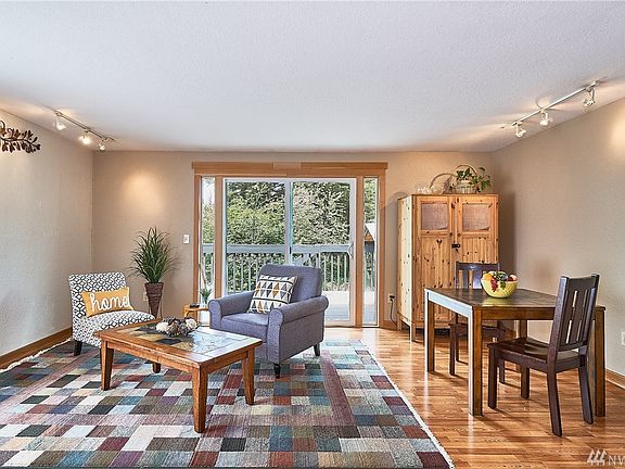 2nd image of 43810 SE 139th St