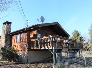 363 Kuhenbeaker Rd, Blakeslee, PA 18610