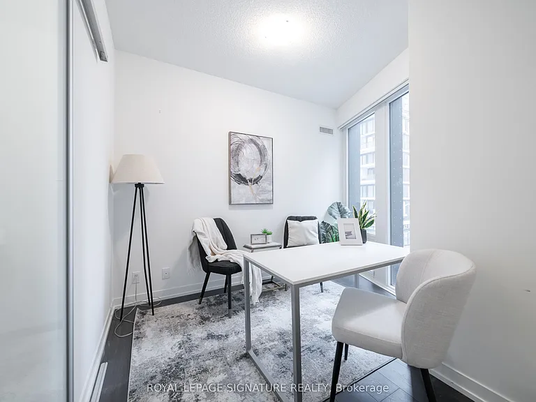 60 Shuter St #203 — Photo 11