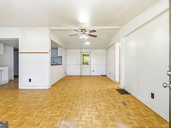 5th image of 4230 Mount Vernon Rd