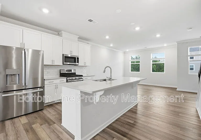 1112 Lily Loch Way — Photo 26