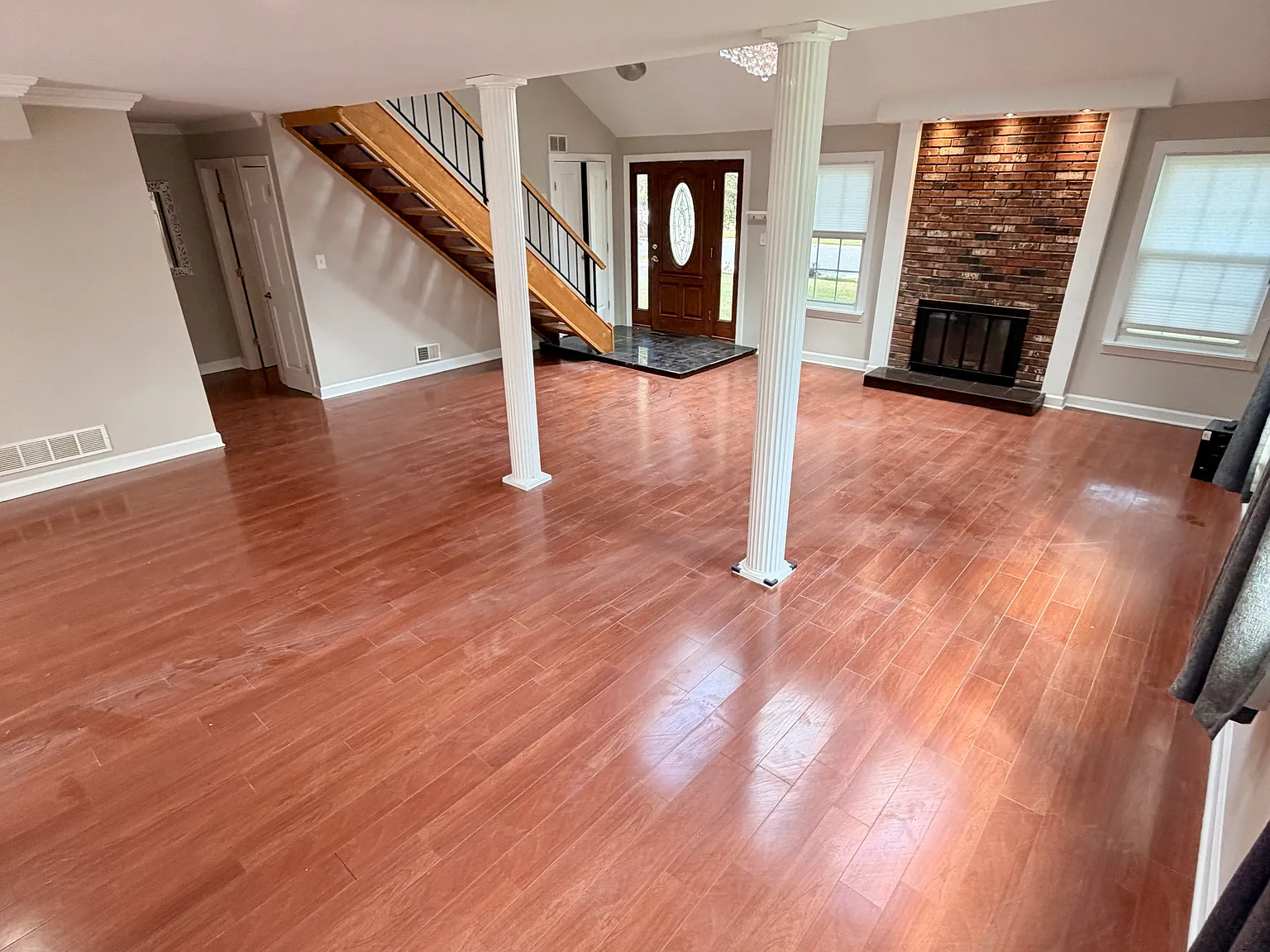 4 bed, 1940 sqft, $3,600 — Photo 4