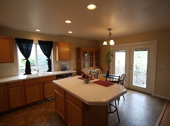 3rd image of 20303 85th Avenue Ct E