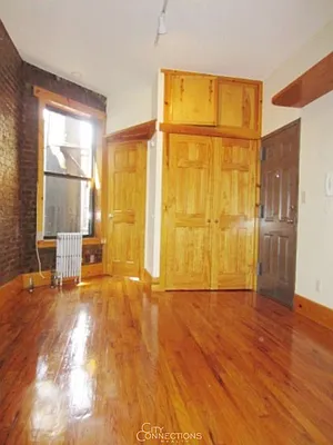 Rented by City Connections Realty | media 11