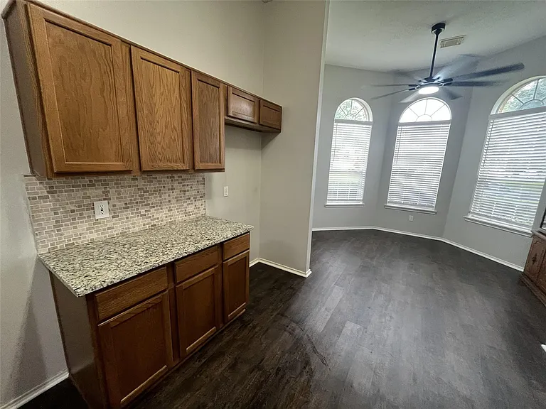 3651 Woodlace Dr — Photo 13