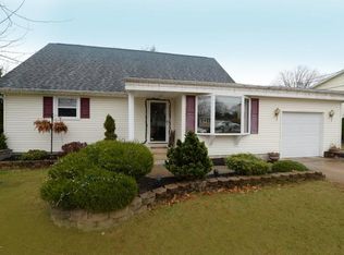 62 Rhode Island Dr, Jackson, NJ 08527
