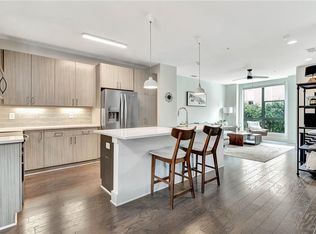 985 Moda Dr, Atlanta, GA 30316