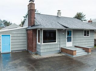 2216 S Edgewood St, Seaside, OR 97138