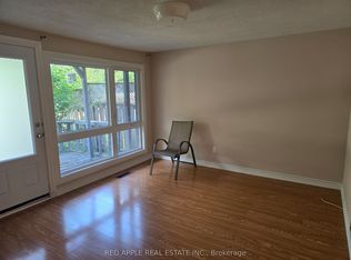 20 Moffat Cres, Aurora, ON L4G 4Z6
