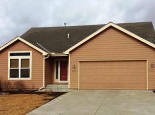 632 Stonegate Ct, Lawrence, KS 66049