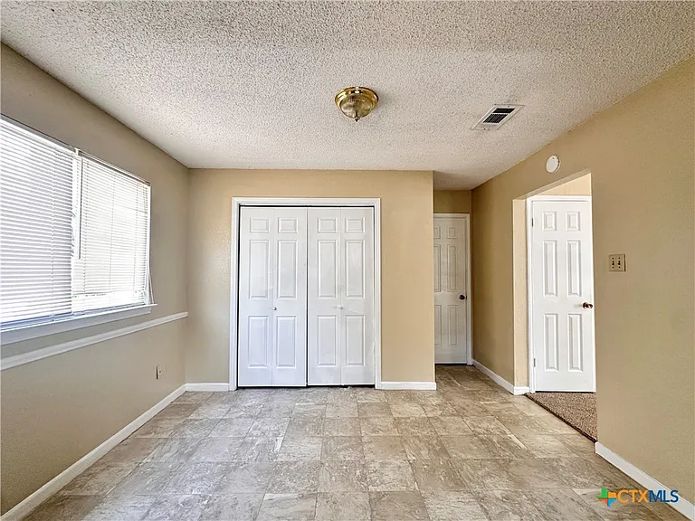1413 Marlton St — Photo 15