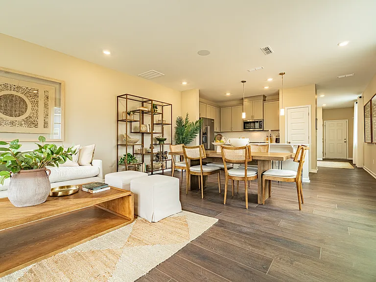 3015 Chrys St — Photo 11