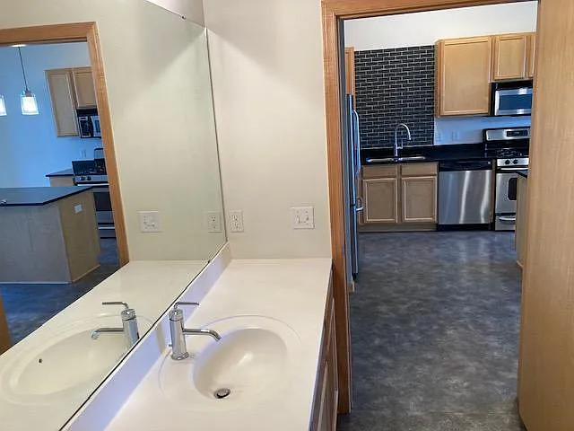 2650 University Ave W #321 — Photo 17