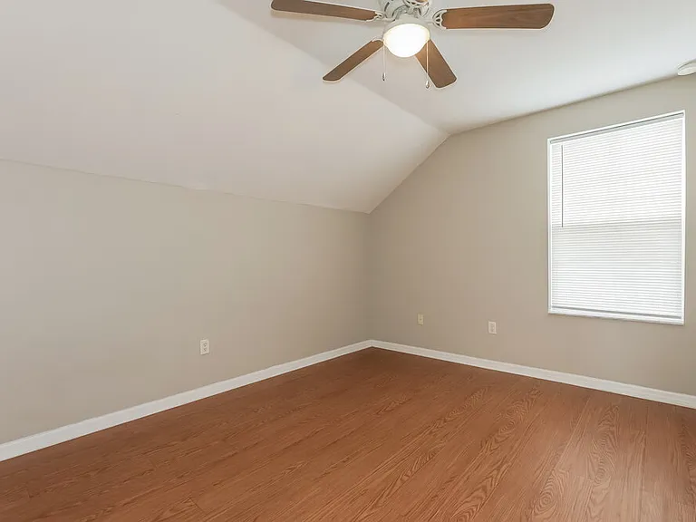 17236 Poppy Fields Ln — Photo 14