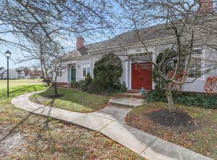 17 Winthrop Rd #B, Monroe Township, NJ 08831