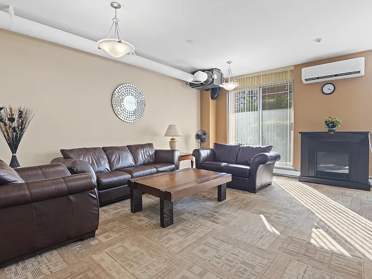 310 Bath Rd — Photo 11