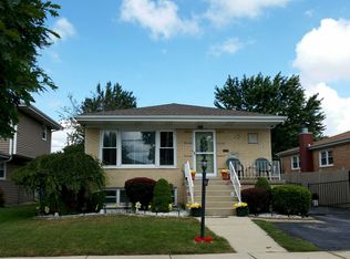 5714 W 91st St, Oak Lawn, IL 60453