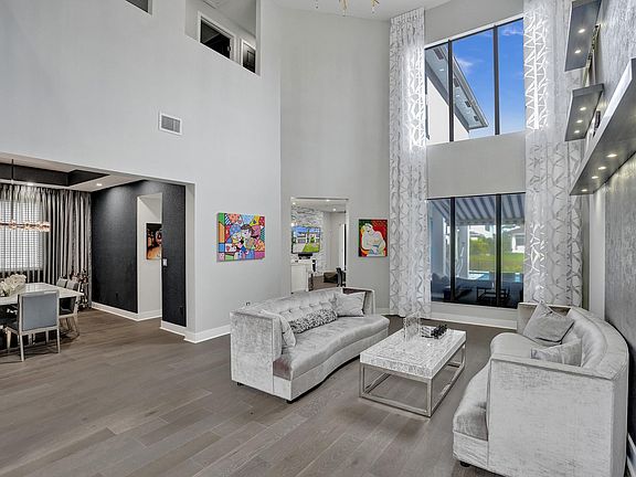 4th image of 10495 S Lago Vista Circle