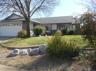 1006 Partridge Dr, Redding, CA 96003