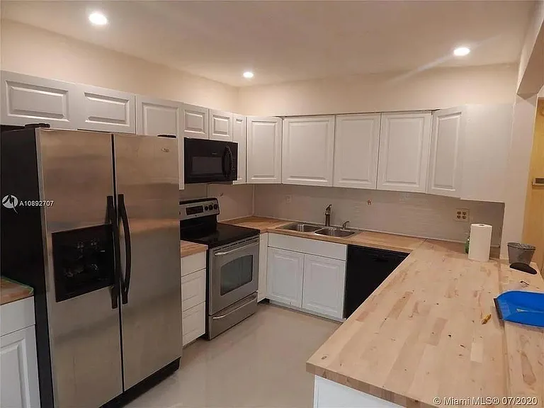 1111 N 25th Ave — Photo 19