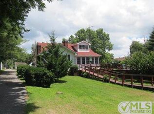 205 Division St, Normandy, TN 37360