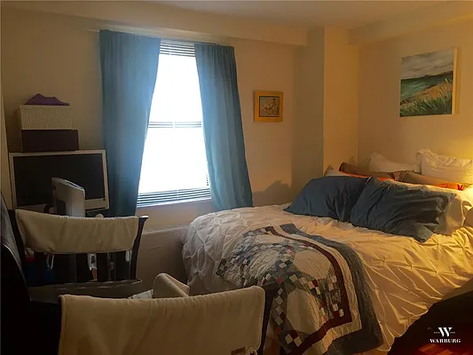 Rented by Warburg | media 9