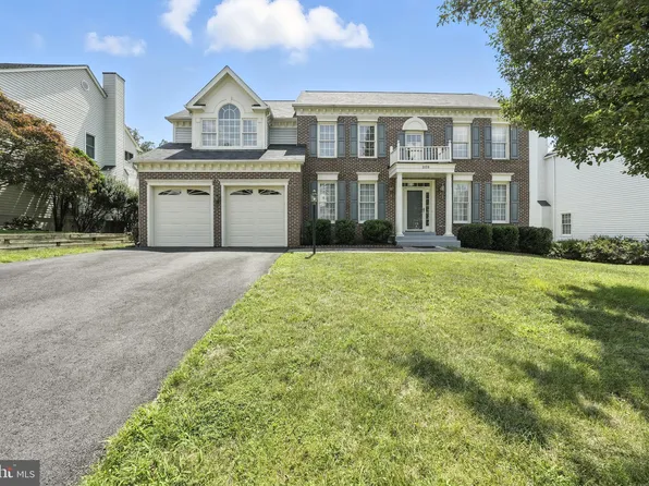 2139 Jennings St, Woodbridge, VA 22191