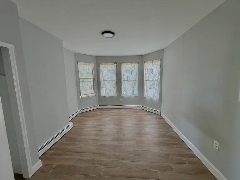 430 Union Ave #3 — Photo 1